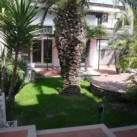 Oasi Apartahotel Manerba del Garda